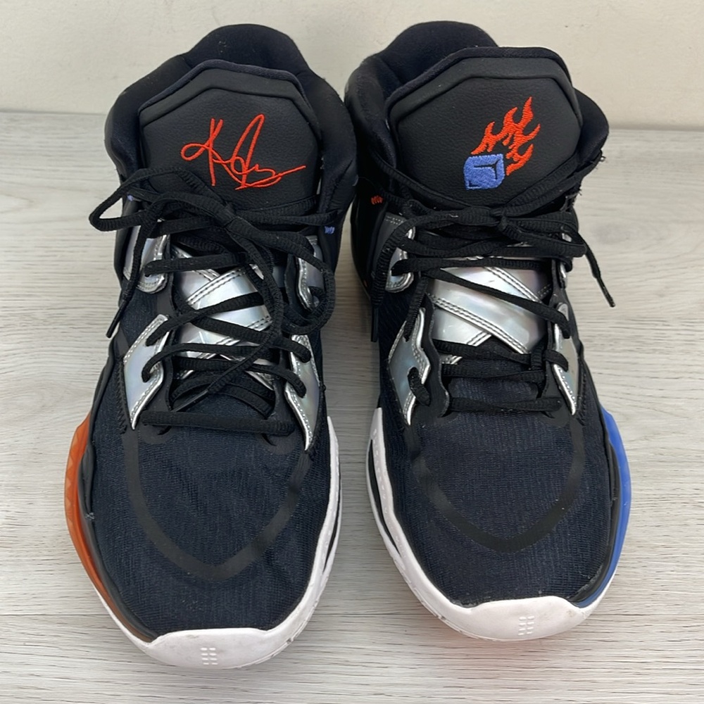 Nike Kyrie Infinity 8  Fire and Ice Basketball Shoes